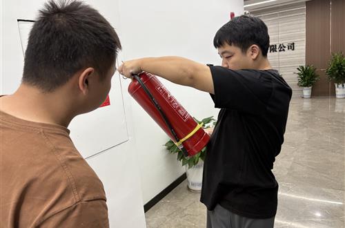 强化节前安全检查 筑牢队伍安全防线